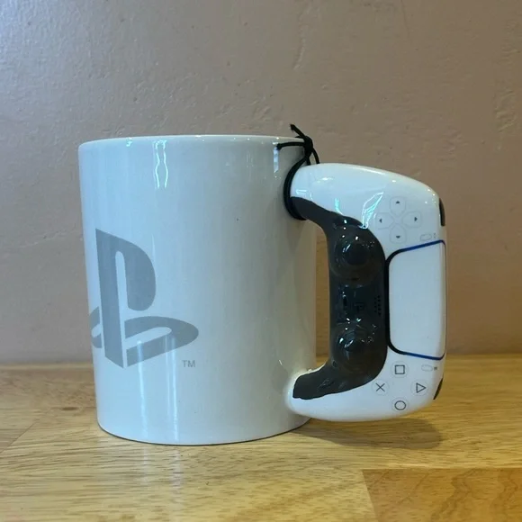 Playstation PS5 Shaped Ceramic Coffee Mug Made By Paladone. Brand New With Tags. - Picture 6 of 6